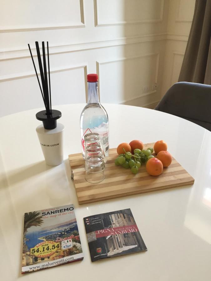Апартаменты Loft Prestigioso Nel Centro Di Санремо Экстерьер фото